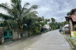 House & Lot with Boarding House in Poblacion Carmen